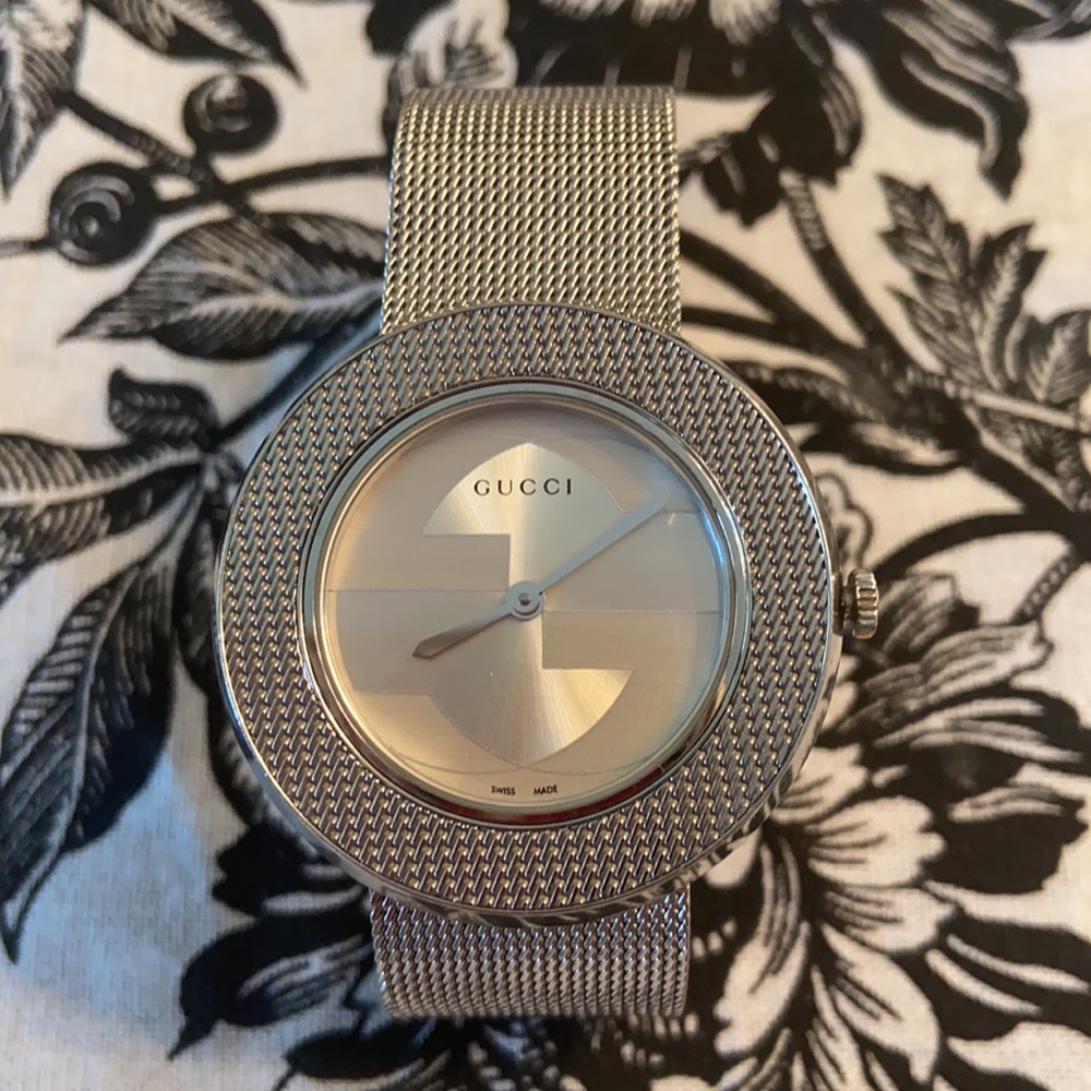 Authentic Gucci watch - Picture 7 of 9